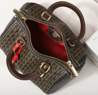 Bolso  Marrón y Rojo de mano o bandolera