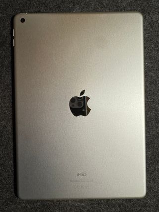 iPad 10.2 8a Gen 32GB Argento + Apple Pencil 1gen