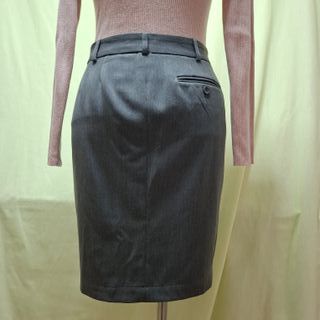 Falda lápiz gris Punto Roma