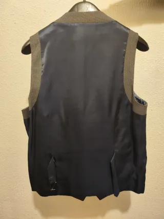 Traje de tres piezas DR&N – Talla 48 – Como nuevo