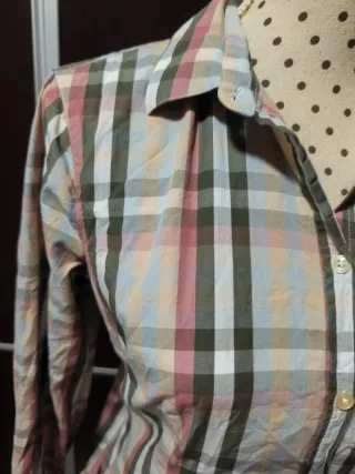 Camisa Benetton cuadros beige y verde