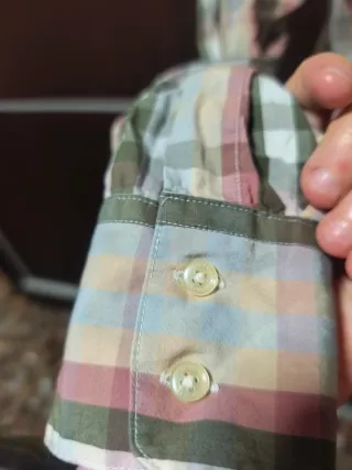 Camisa Benetton cuadros beige y verde