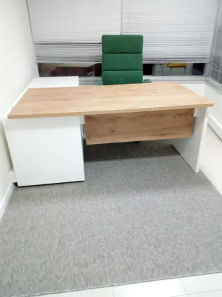 Alfombra sintética texturizada tonos grises