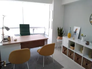 Alfombra sintética texturizada tonos grises