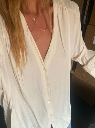 Camisa beige manga larga