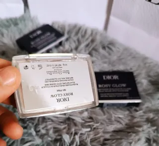 Dior Polvos Rosas con Logo