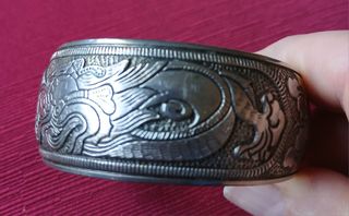 Bracciale donna con incisioni