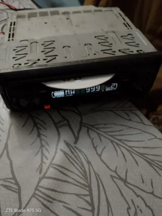 Radio Pionner DEH-1330R