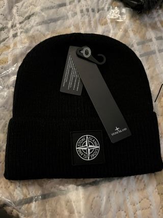 Cappello Stone Island Nuovo nero