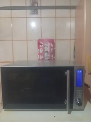 Microondas SilverCrest SMR 900 C2  .