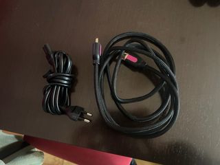 PS4 (PlayStation 4) Nera + 2 Controller + Base + 8 Giochi