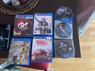 PS4 (PlayStation 4) Nera + 2 Controller + Base + 8 Giochi