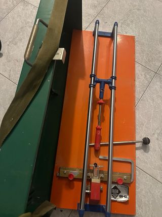 Cortadora azulejos Rubi TS-60