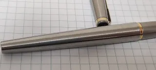 Pluma Parker 50 Falcon