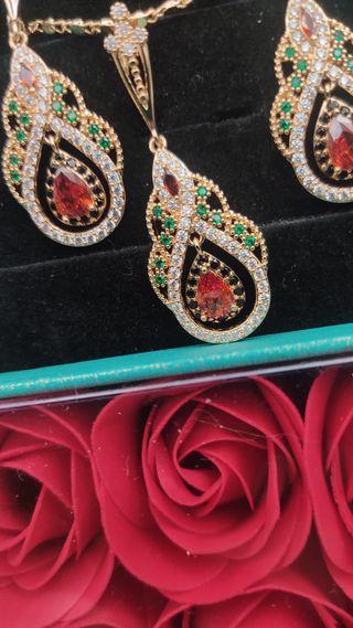 Splendida parure confezione regalo