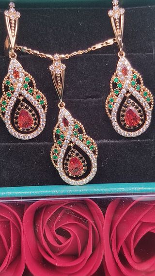 Splendida parure confezione regalo