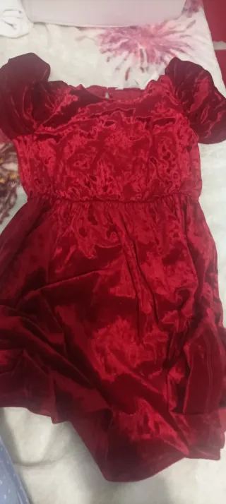 Vestido terciopelo rojo niña