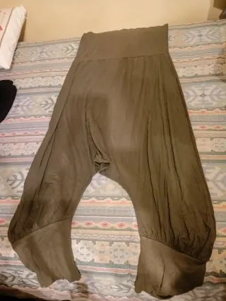 Pantalones harem verdes