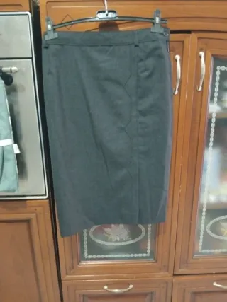 Gonna pura lana vergine