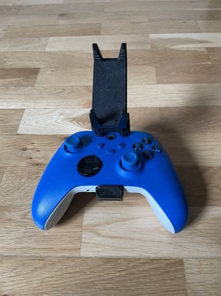 Soporte de móvil para mando de Xbox