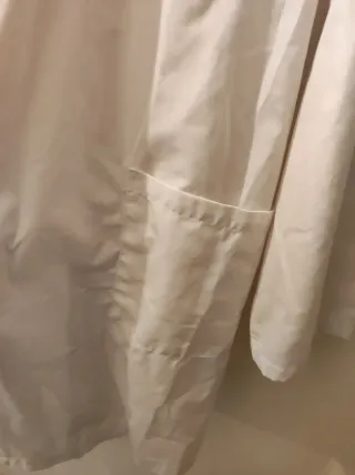 Bata blanca de laboratorio