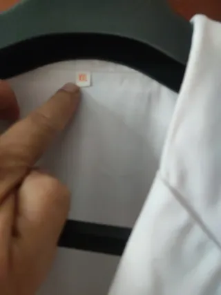 Bata blanca de laboratorio