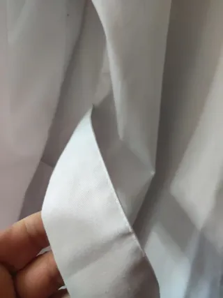 Bata blanca de laboratorio