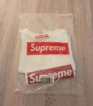 Camiseta Supreme Blanca