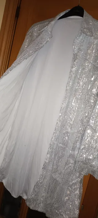 Blusón/Camisa Lentejuelas Plateado Talla 3XL~50