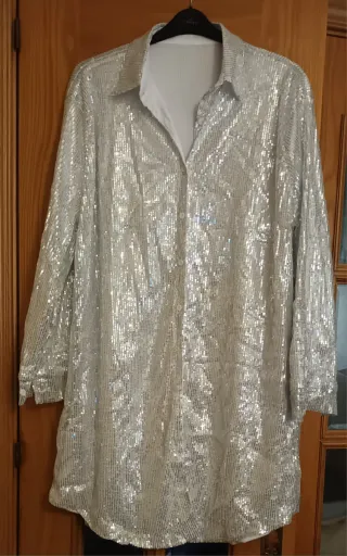 Blusón/Camisa Lentejuelas Plateado Talla 3XL~50