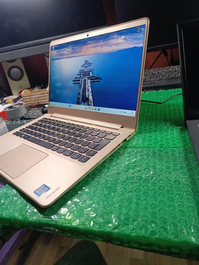 Portatile Lenovo Ideapad 710S Dorato