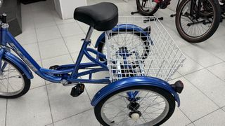 Triciclo Qüer 20” Azul con Cesta - Nuevo