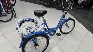 Triciclo Qüer 20” Azul con Cesta - Nuevo