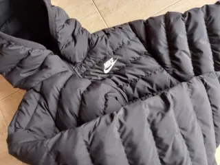 Anorak Nike Negro con Capucha para niño