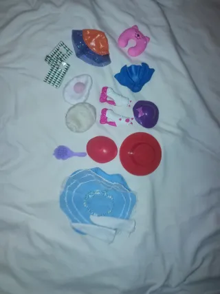 Armario Barbie con muñeca y accesorios