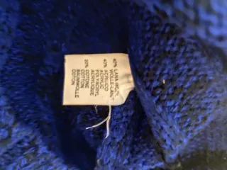 Maglione uomo blu e nero