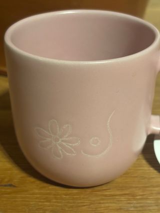 Tazza rosa grafica Suzanne Jaffre limited edition