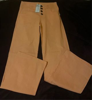 Pantalón ancho naranja