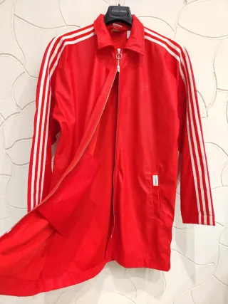 Impermeabile oversize Adidas x Fiorucci
