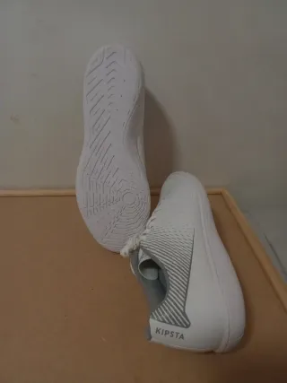 Zapatos de fútbol sala blancos