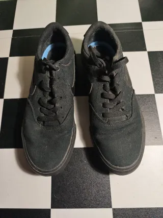 Nike Bambas Talla 38 Negras