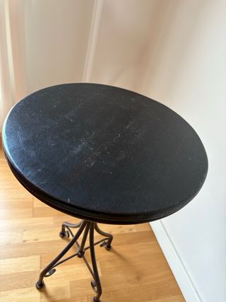 Mesa auxiliar metal y madera