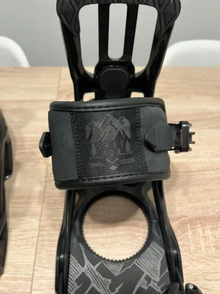 Fijaciones Snowboard Salomon Negras