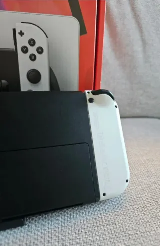 Nintendo Switch OLED IMPOLUTA!!