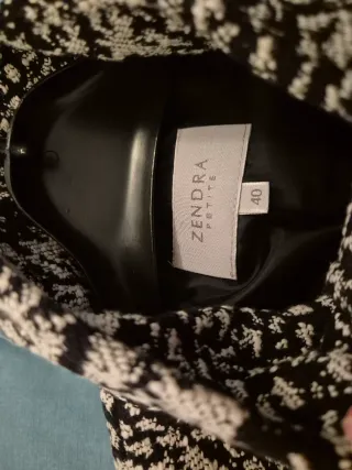 Abrigo paño blanco y negro