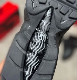 Nike Air Max Blancas y negras