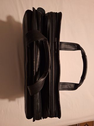 Maletín Dell Negro Cuero