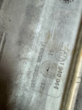 Defensa trasera BMW M3 E30 Original