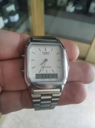 CASIO VINTAGE EDGY PLATEADO/ correa metalica
