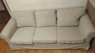 Divano Ikea 3 posti in tessuto beige